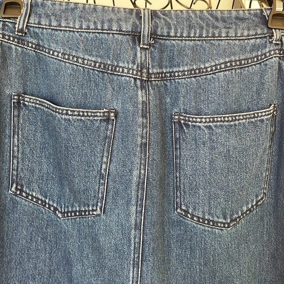 NWT STEVE MADDEN DENIM MIDI SKIRT - Picture 5 of 8